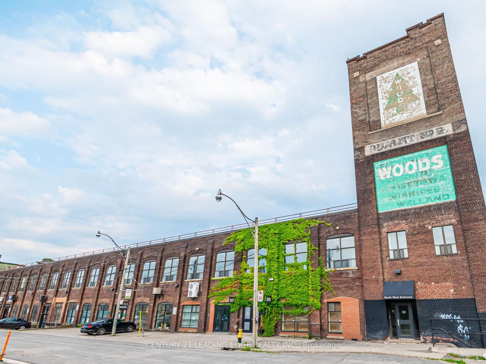 19 DICKENS Street, South Riverdale, Toronto photo number 2