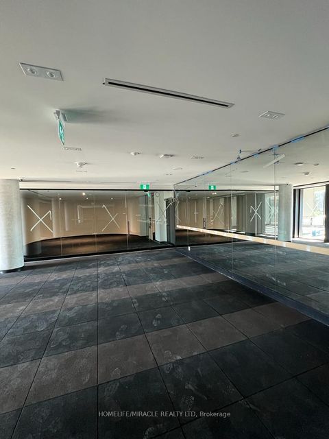 Photo 13 at 914 - 270 Dufferin Street, South Parkdale, Toronto