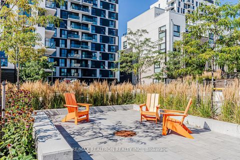 Photo 2 at 801 - 335 Wheat Boom Drive, JM Joshua Meadows, Oakville