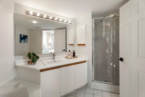 Photo 15 at 1707 - 3233 Eglinton Avenue E, Scarborough Village, Toronto