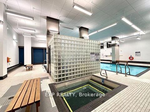 Photo 11 at 705 - 725 King Street W, Niagara, Toronto