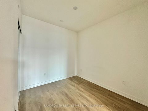 Photo 10 at 401 - 158 Front Street E, Moss Park, Toronto