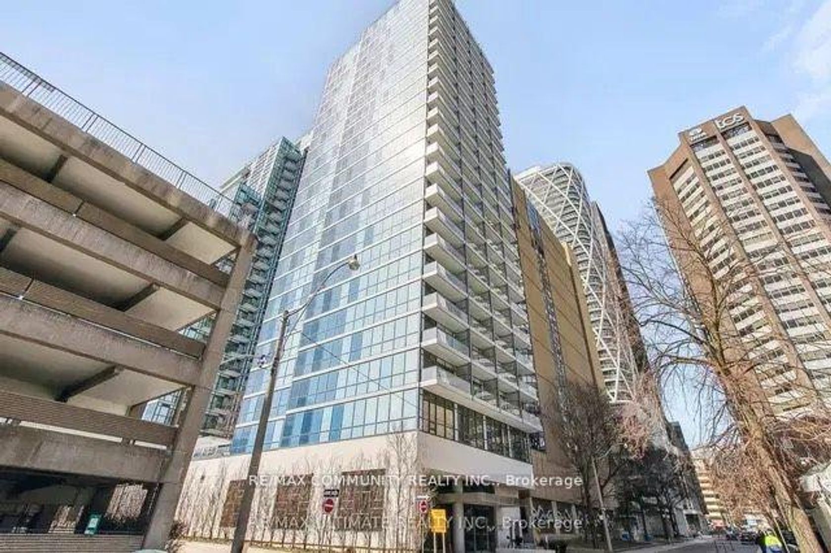 1610 - 210 Simcoe Street, Chinatown, Toronto 
