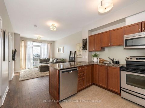 Photo 9 at 401 - 3865 Lake Shore Boulevard W, Long Branch, Toronto