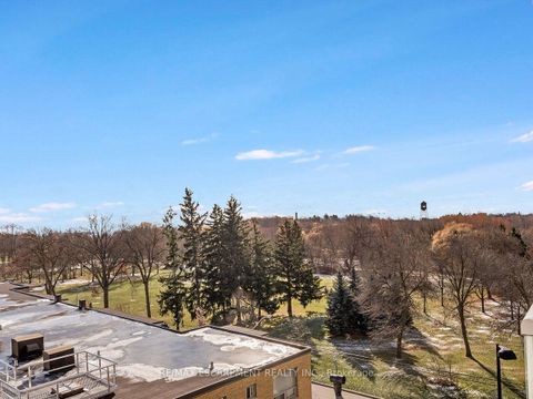 Photo 17 at 401 - 3865 Lake Shore Boulevard W, Long Branch, Toronto