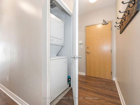 Photo 27 at 401 - 3865 Lake Shore Boulevard W, Long Branch, Toronto