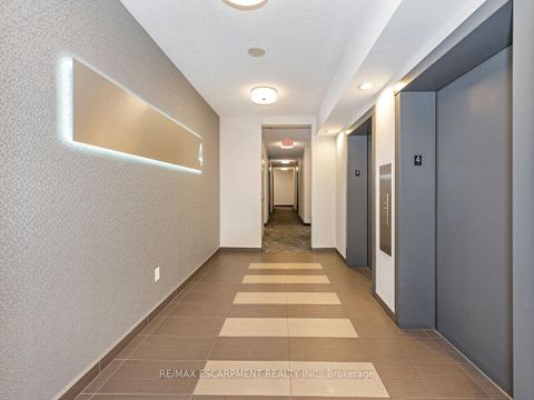 Photo 36 at 401 - 3865 Lake Shore Boulevard W, Long Branch, Toronto