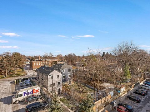 Photo 37 at 401 - 3865 Lake Shore Boulevard W, Long Branch, Toronto