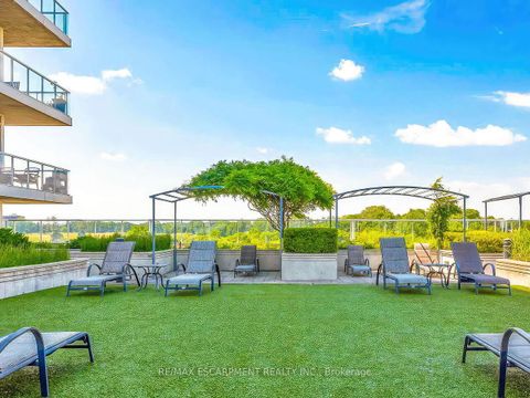 Photo 39 at 401 - 3865 Lake Shore Boulevard W, Long Branch, Toronto