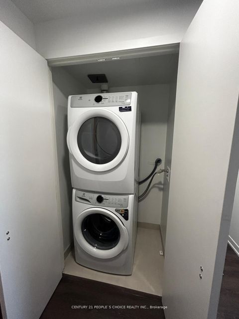 Photo 12 at 1807 - 7950 Bathurst Street, Beverley Glen, Vaughan