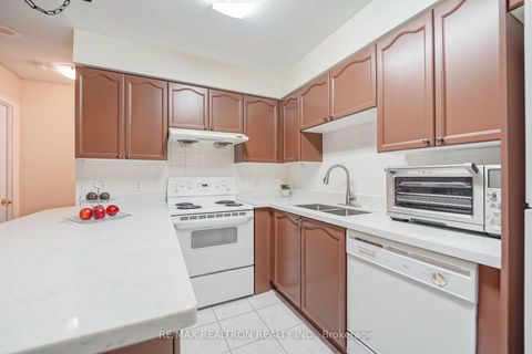 Photo 26 at 511 - 256 Doris Avenue, Willowdale East, Toronto