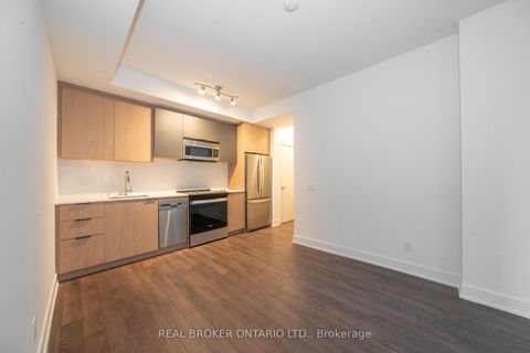 Photo 5 at 327 - 1350 Ellesmere Road, Bendale, Toronto