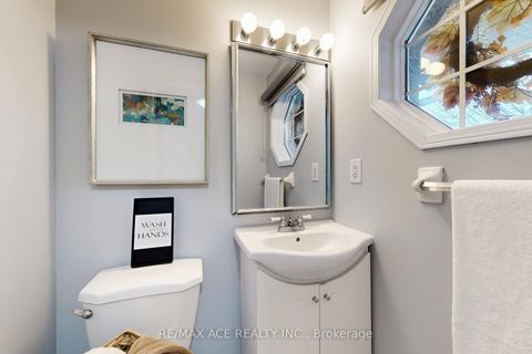 Photo 16 at 6 Aconley Court, Georgian Drive, Barrie