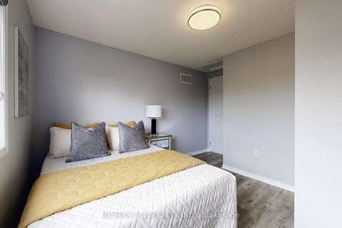 Photo 30 at 6 Aconley Court, Georgian Drive, Barrie