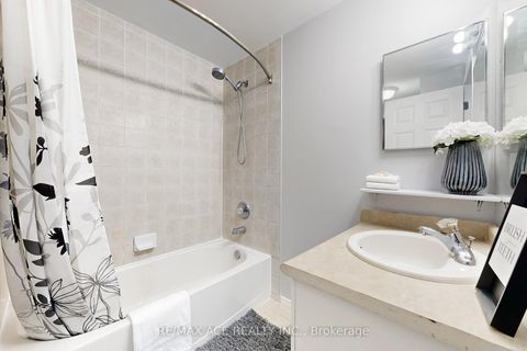 Photo 31 at 6 Aconley Court, Georgian Drive, Barrie