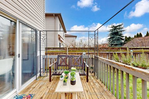 Photo 46 at 6 Aconley Court, Georgian Drive, Barrie