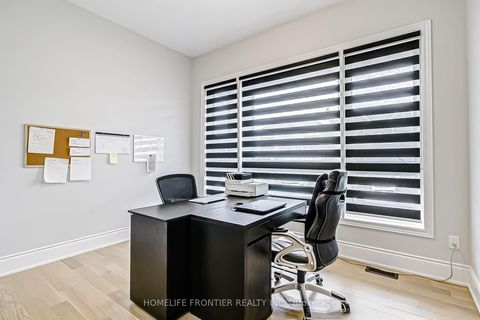 Photo 15 at 37 Woodhaven Avenue, Aurora Estates, Aurora