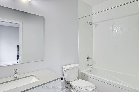 Photo 23 at 37 Woodhaven Avenue, Aurora Estates, Aurora