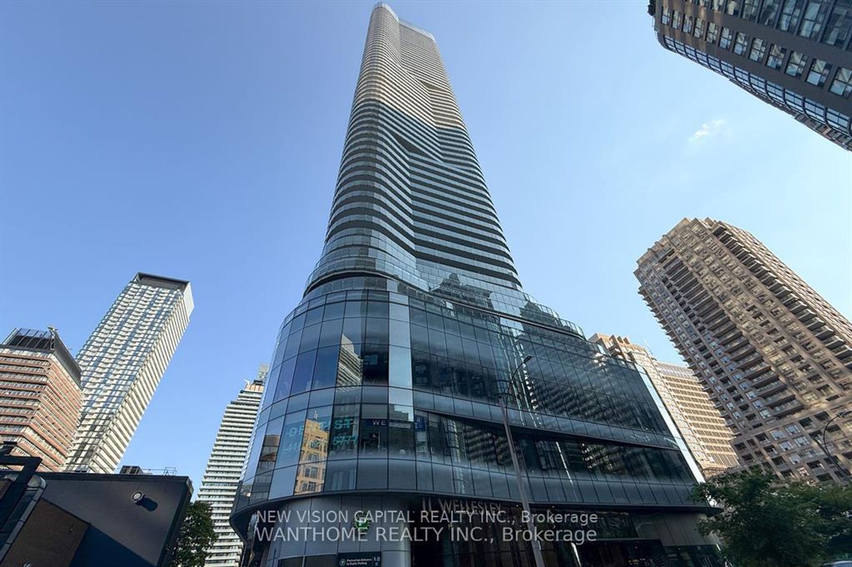 1312 - 11 Wellesley Street W, Bay Street Corridor, Toronto 