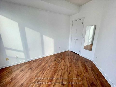 Photo 10 at 2505 - 8 York Street, Waterfront Communities C1, Toronto