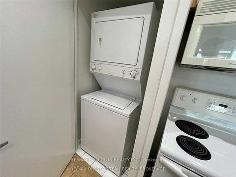 Photo 16 at 2505 - 8 York Street, Waterfront Communities C1, Toronto