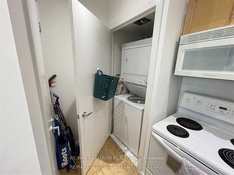 Photo 17 at 2505 - 8 York Street, Waterfront Communities C1, Toronto