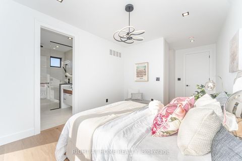 Photo 23 at 289 Valermo Drive, Alderwood, Toronto