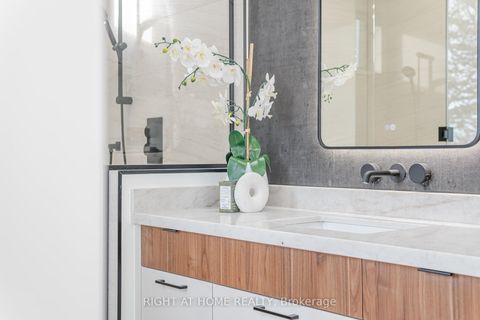 Photo 24 at 289 Valermo Drive, Alderwood, Toronto