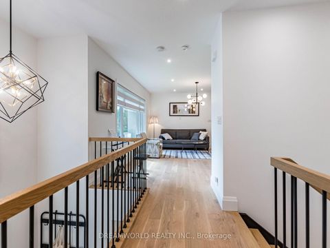 Photo 22 at 22 Yorkleigh Avenue, Humber Heights, Toronto
