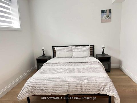 Photo 37 at 22 Yorkleigh Avenue, Humber Heights, Toronto