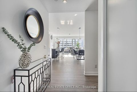 Photo 7 at 20 Edward Street, Bay Street Corridor, Toronto