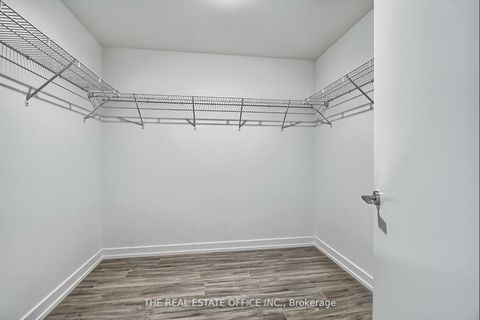 Photo 10 at 20 Edward Street, Bay Street Corridor, Toronto