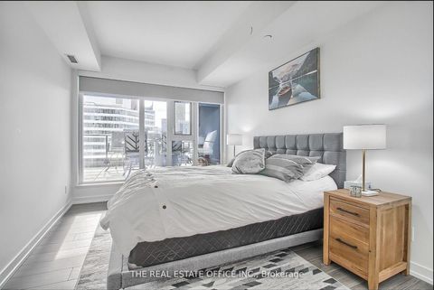 Photo 17 at 20 Edward Street, Bay Street Corridor, Toronto