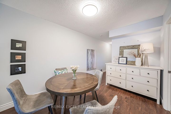 Photo 7 at 413 - 8 Rean Drive, Bayview Village, Toronto