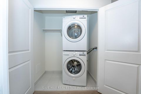 Photo 24 at 2225 - 3270 Sheppard Avenue E, Sullivan, Toronto