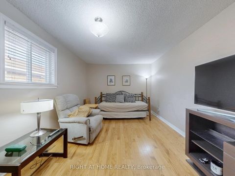 Photo 13 at 2 Barnes Crescent, Woburn, Toronto