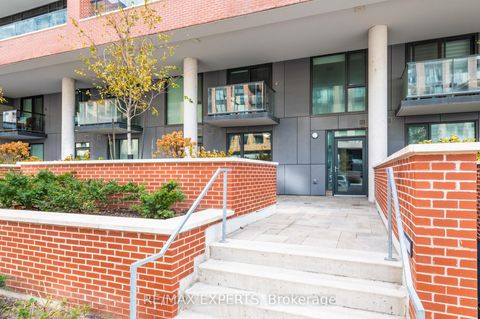 Photo 10 at 106 - 99 Eagle Rock Way, Rural Vaughan, Vaughan