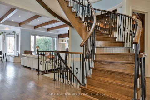 Photo 3 at 77 Tamworth Road, Willowdale West, Toronto