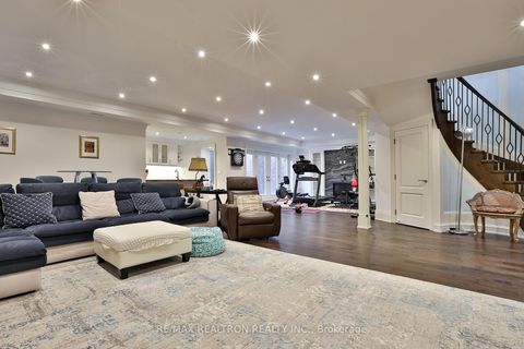 Photo 17 at 77 Tamworth Road, Willowdale West, Toronto