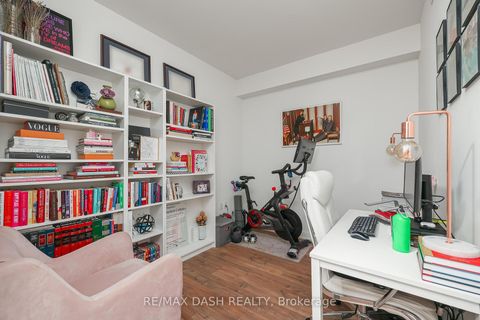 Photo 12 at 1215E - 576 Front Street W, Waterfront Communities C1, Toronto