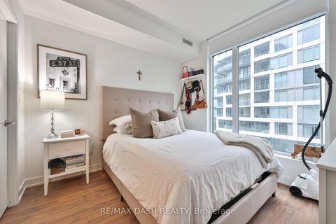 Photo 15 at 1215E - 576 Front Street W, Waterfront Communities C1, Toronto