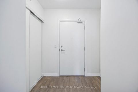 Photo 5 at 424 - 2301 Danforth Avenue, Danforth, Toronto