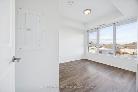 Photo 19 at 424 - 2301 Danforth Avenue, Danforth, Toronto