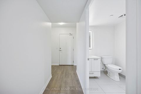 Photo 31 at 424 - 2301 Danforth Avenue, Danforth, Toronto