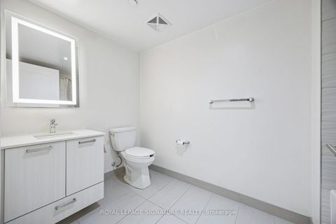 Photo 32 at 424 - 2301 Danforth Avenue, Danforth, Toronto