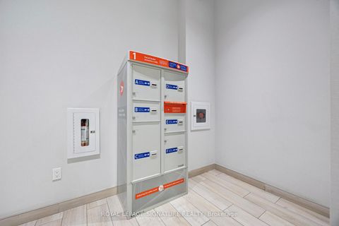 Photo 38 at 424 - 2301 Danforth Avenue, Danforth, Toronto