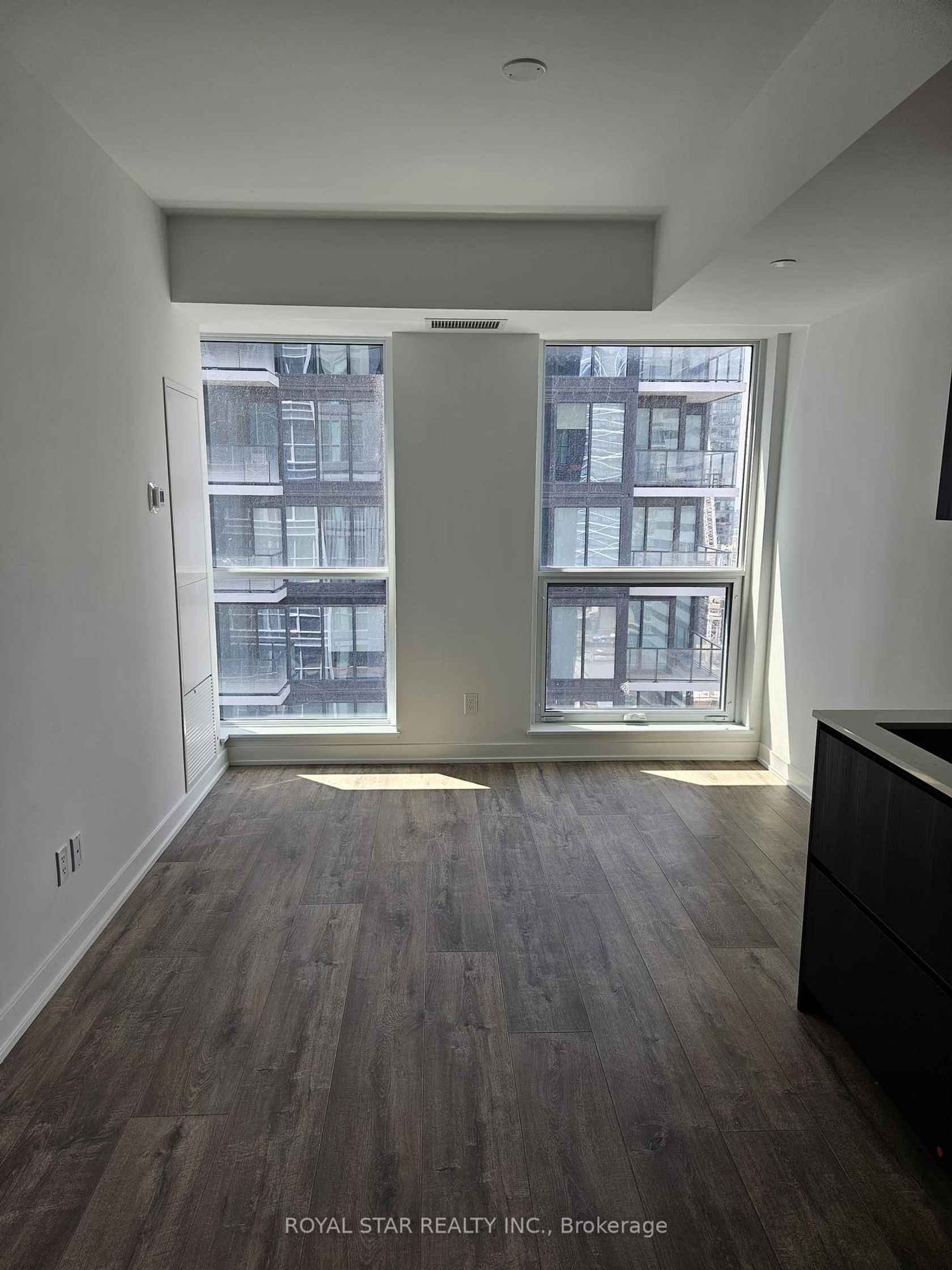 2205 - 327 King Street W, Waterfront Communities C1, Toronto 