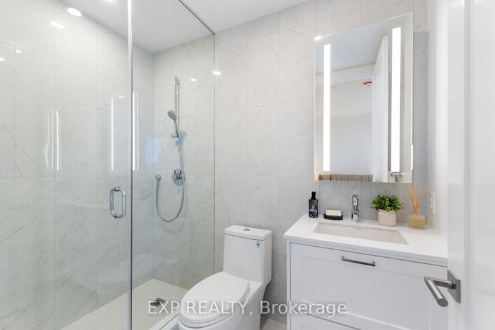 Photo 38 at 418 - 399 Royal Orchard Boulevard, Royal Orchard, Markham