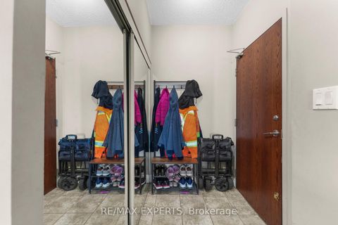 Photo 4 at 105 - 2772 Keele Street, CFB, Toronto