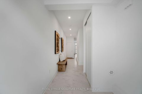 Photo 4 at 3047 Trailside Drive, GO Glenorchy, Oakville